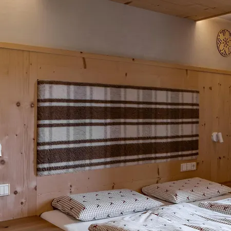Ciasa Iachin - Dolomites Dream Retreat *