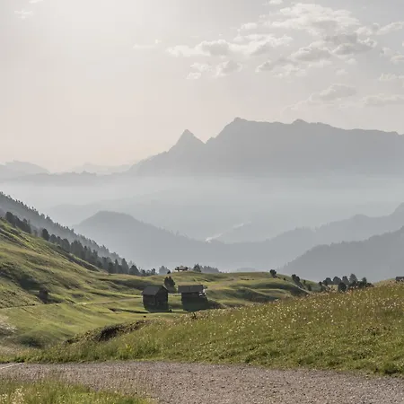 Ciasa Iachin - Dolomites Dream Retreat Appartamento